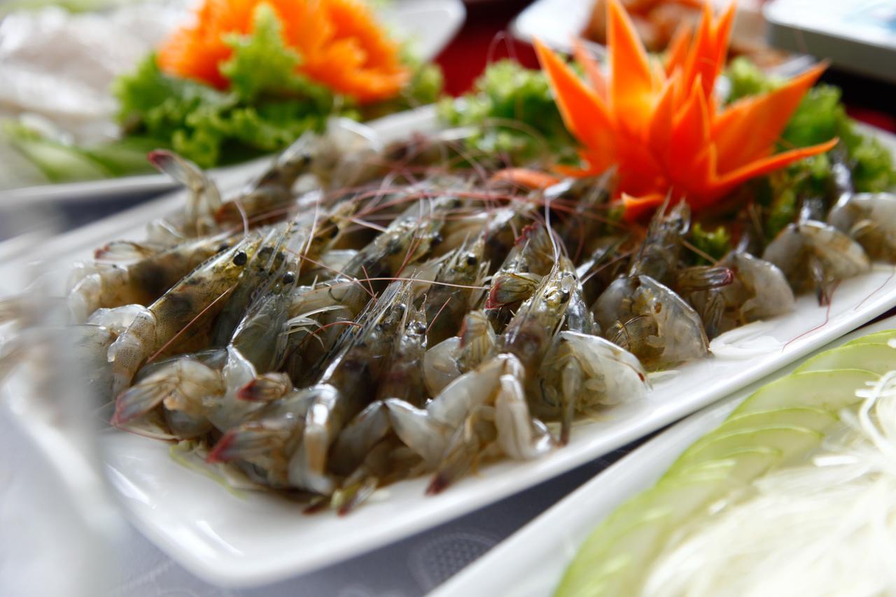 Halong Harbour Hotel Ха Лонг Екстериор снимка